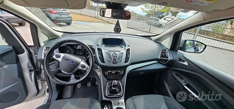 Usata Ford C-MAX 114 CV (83 kW) 2015 Grigio Monovolume