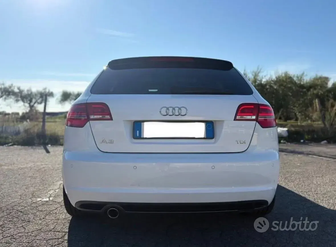 Usata Audi A3 S-Line 102 CV (75 kW) 2012 Bianco Utilitaria