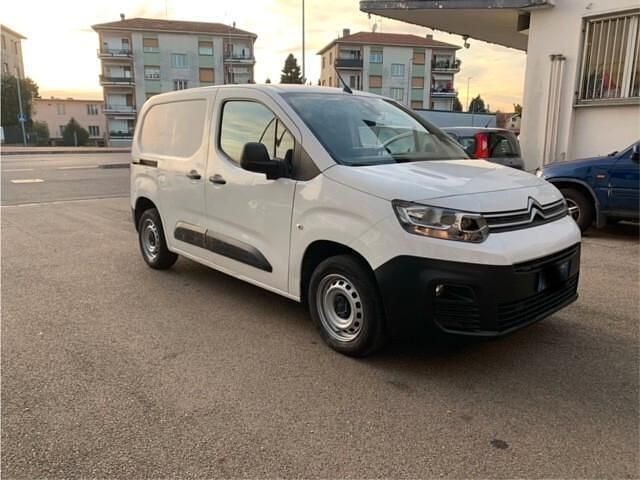 Usata Citroën Berlingo 102 CV (75 kW) 2020 Bianco Monovolume