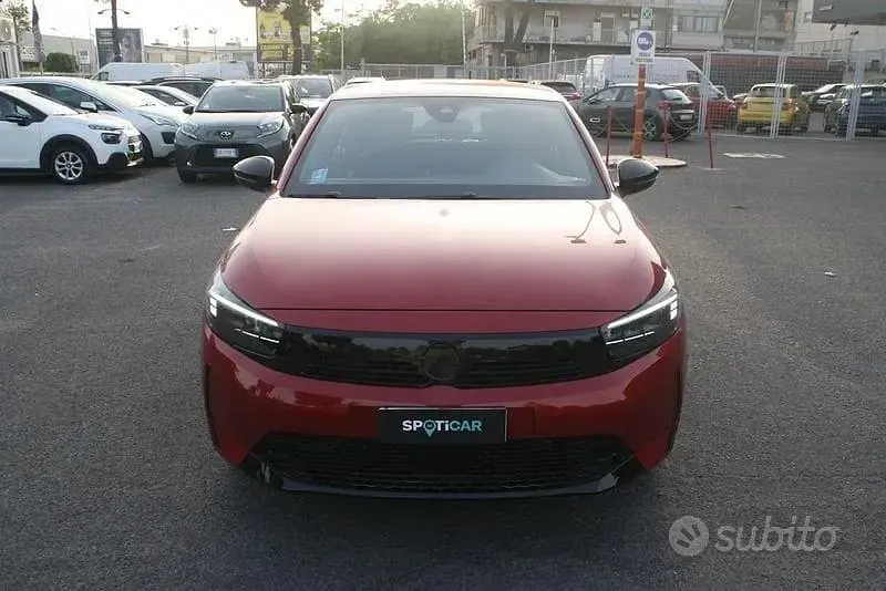 Usata Opel Corsa 101 CV (74 kW) 2025 Rosso Utilitaria