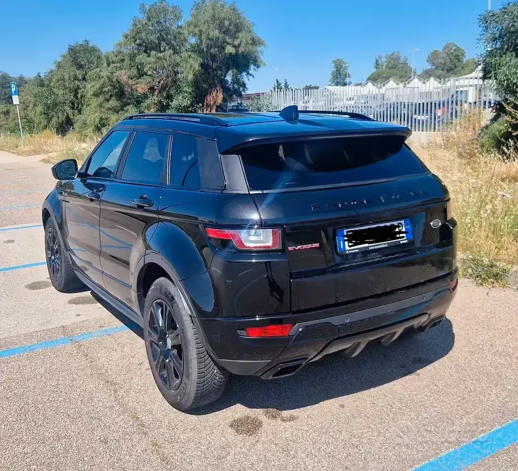 Usata Land Rover Range Rover evoque 150 CV (110 kW) 2017 Nero Station wagon