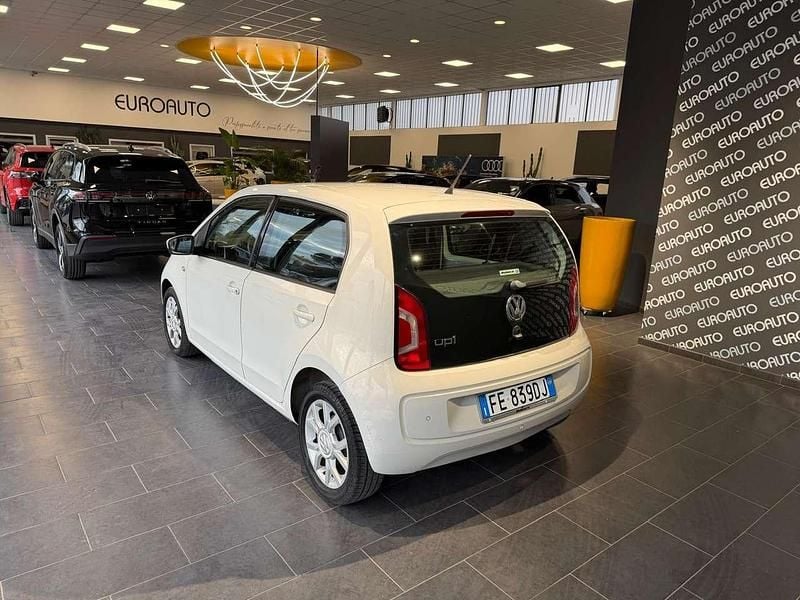 Usata VW up! Move 60 CV (44 kW) 2016 Bianco Utilitaria
