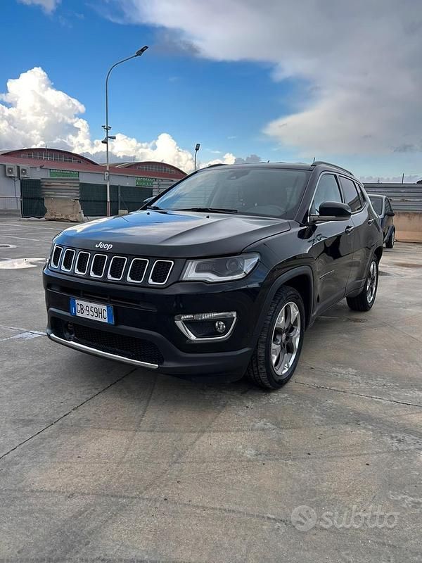 Nero Usata 2020 Jeep Compass Limited SUV | 14.800 € (Ottimo prezzo) - Immagine 1/4