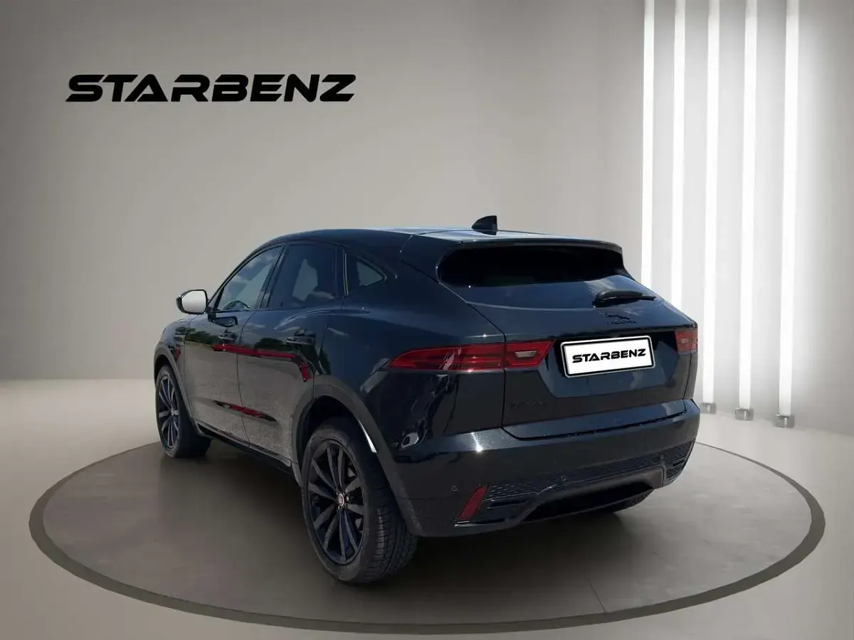 Usata Jaguar E-Pace R-Dynamic 163 CV (119 kW) 2022 Nero SUV