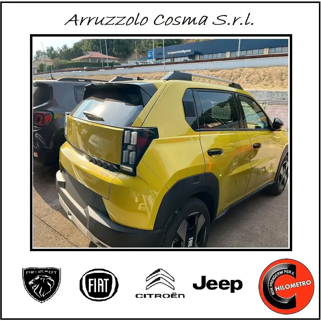 Nuova Fiat Grande Panda La Prima 100 CV (73 kW) 2026 Giallo Utilitaria