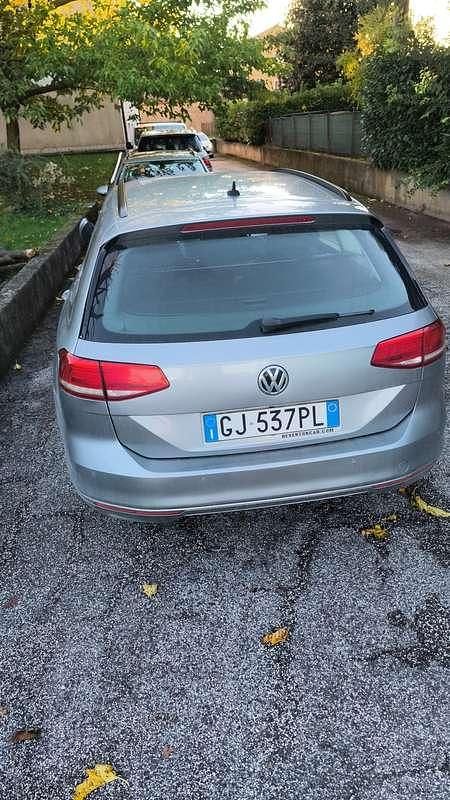 Usata VW Passat Business 150 CV (110 kW) 2019 Grigio Station wagon