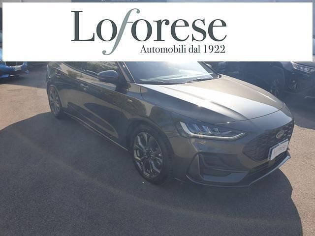 Usata Ford Focus ST-Line 116 CV (85 kW) 2025 Grigio scuro metallizzato Berlina