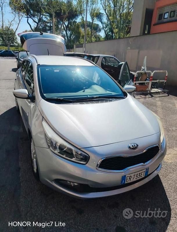 Usata Kia Ceed Sportswagon 115 CV (84 kW) 2013 Grigio Station wagon