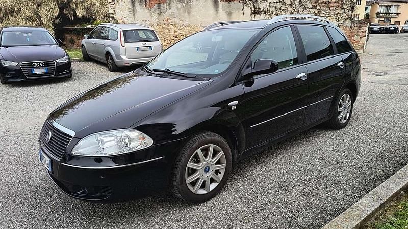 Usata Fiat Croma Dynamic 140 CV (102 kW) 2007 Nero Station wagon