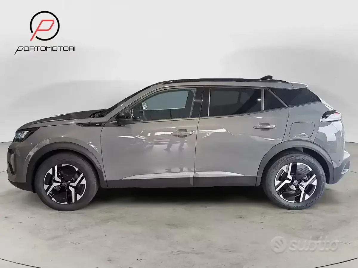 Nuova Peugeot e-2008 Allure 114 kW (156 CV) 2026 Grigio SUV