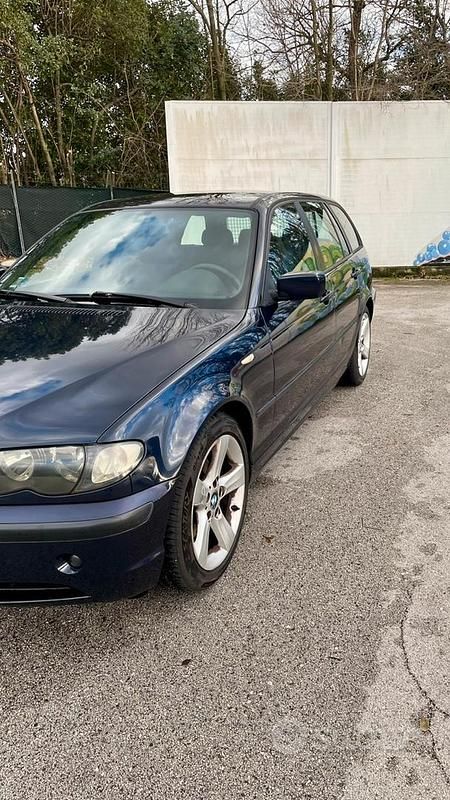 Usata BMW 320 2005 Blu Station wagon