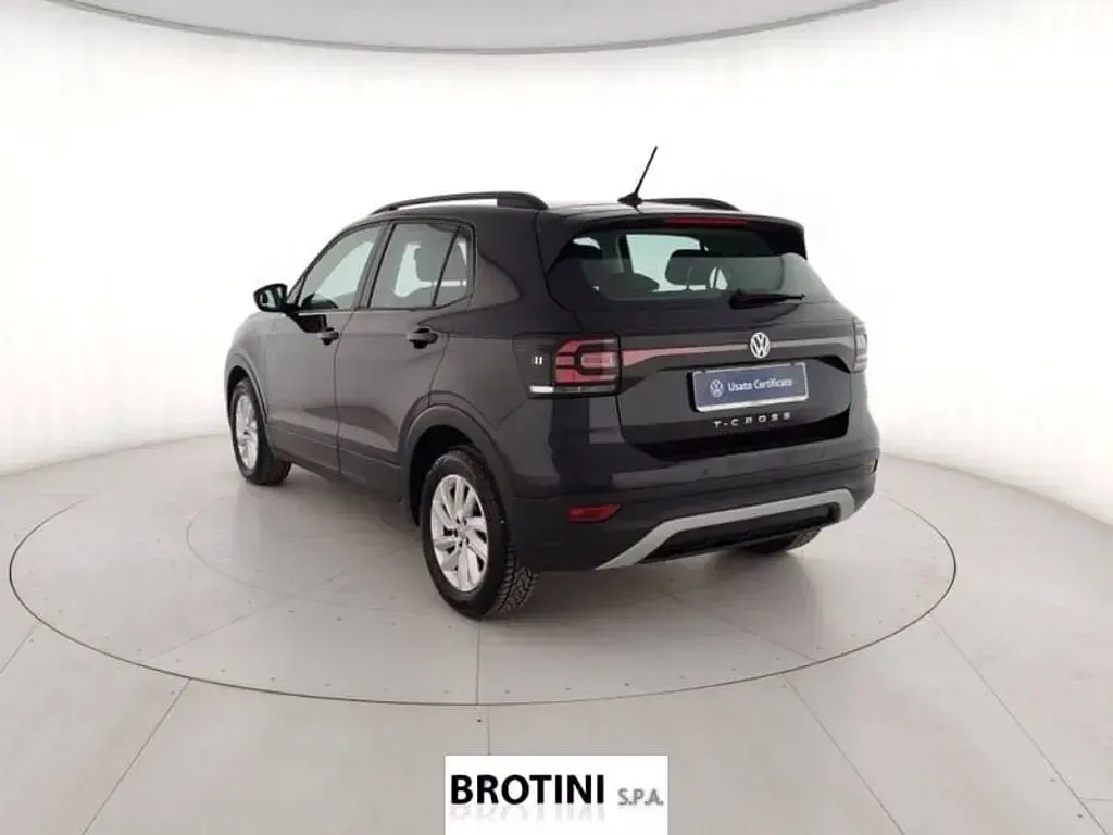 Usata VW T-Cross Style 116 CV (85 kW) 2020 Nero metallizzato SUV