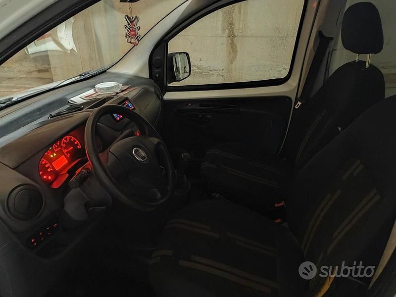 Bianco Usata 2008 Fiat Fiorino Monovolume | 3500 € - Immagine 1/4