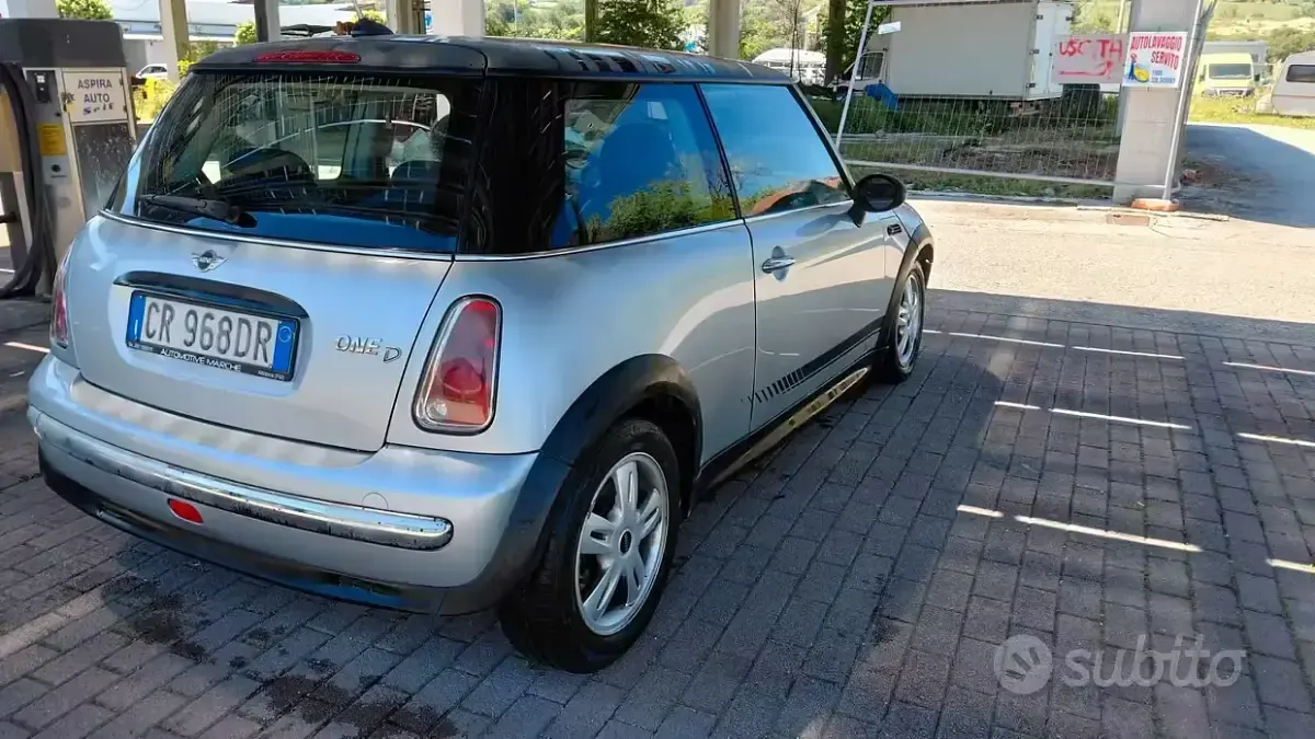 Usata Mini One D 75 CV (55 kW) 2005 Grigio Utilitaria