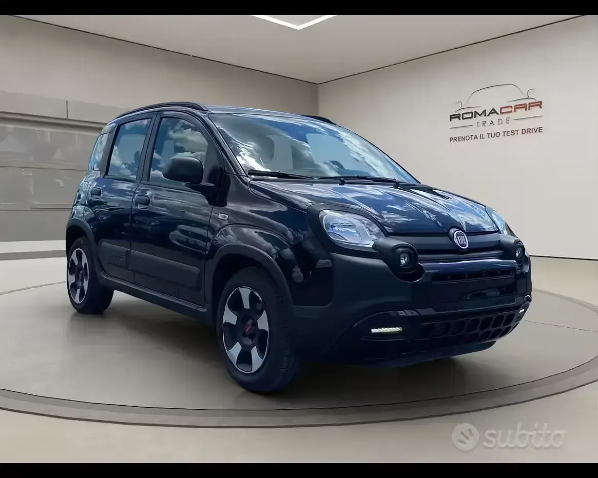 Usata Fiat Panda Cross Cross 69 CV (50 kW) 2022 Nero Utilitaria