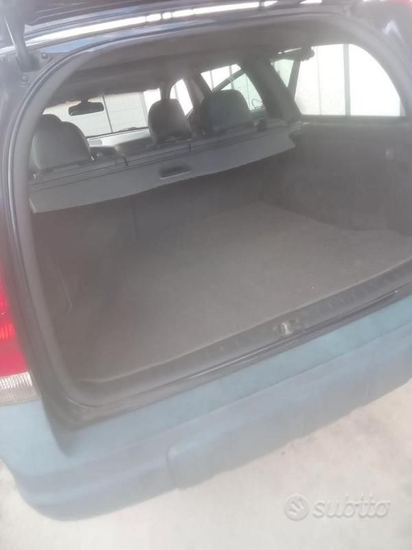 Usata Volvo XC70 Momentum 2003 Blu SUV