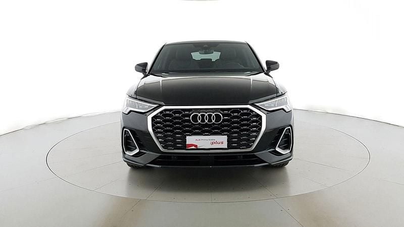 Usata Audi Q3 Sportback S-Line 150 CV (110 kW) 2025 Nero midnight SUV