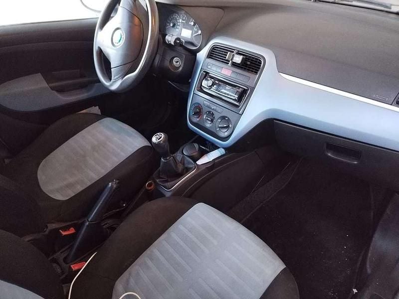 Usata Fiat Grande Punto 90 CV (66 kW) 2006 Utilitaria