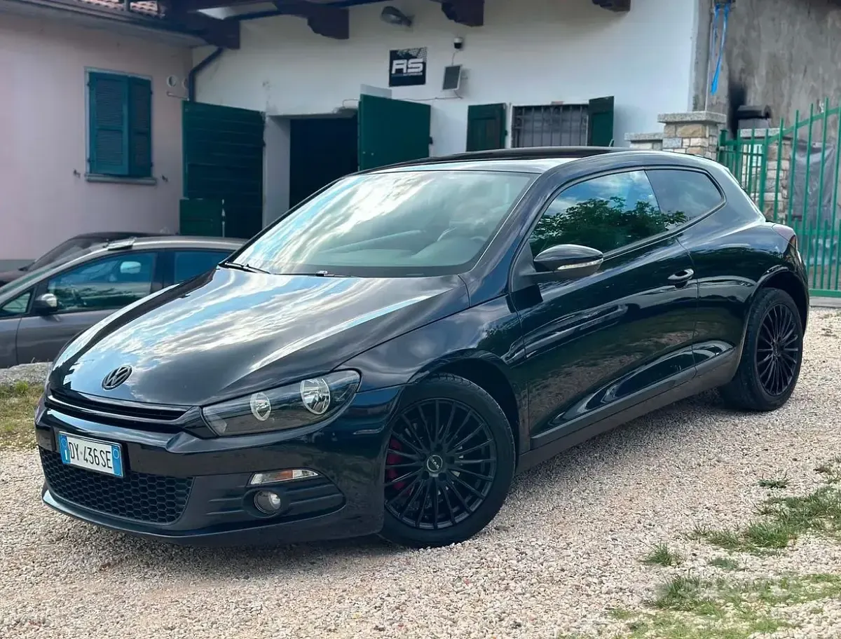 Usata VW Scirocco 140 CV (102 kW) 2009 Coupé