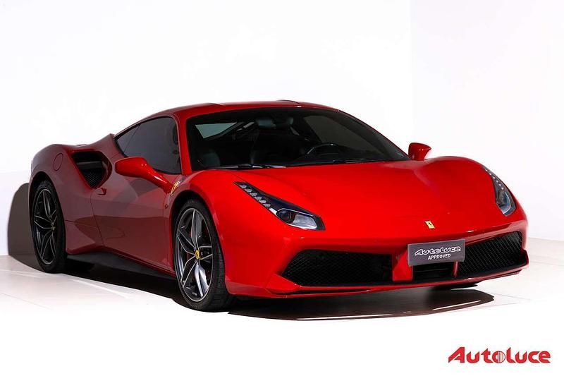 Usata Ferrari 488 670 CV (492 kW) 2016 Rosso corsa Coupé