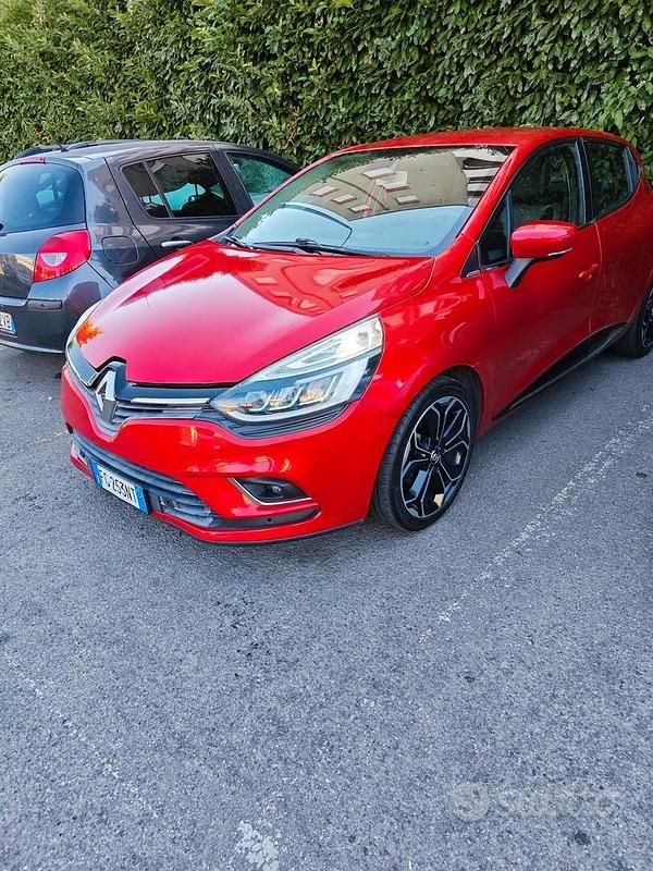 Usata Renault Clio IV 90 CV (66 kW) 2017 Rosso Berlina