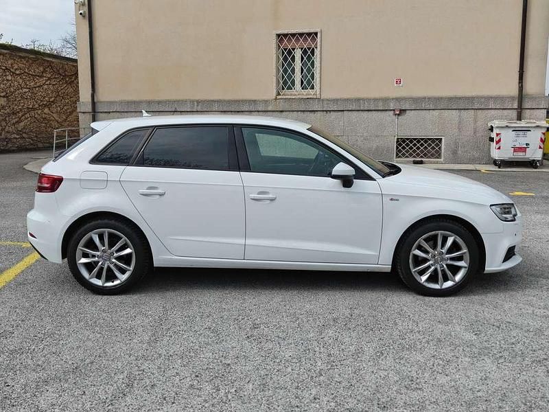 Usata Audi A3 Sport 116 CV (85 kW) 2018 Bianco Berlina