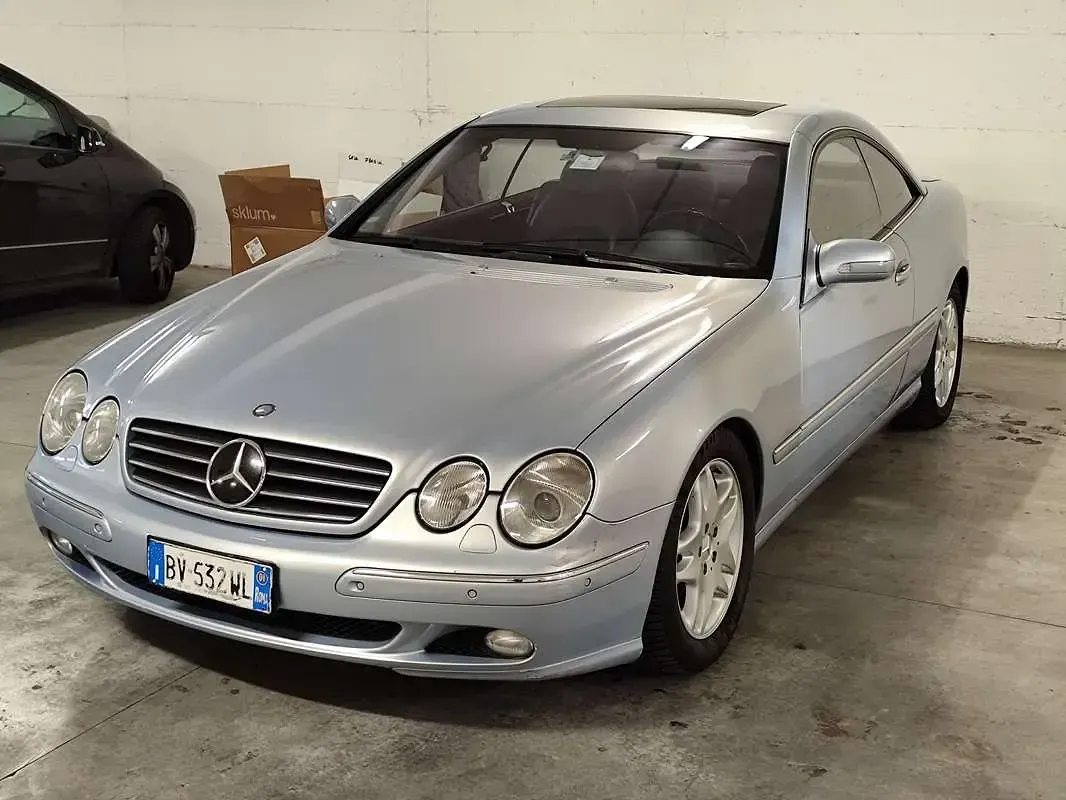Usata Mercedes CL500 306 CV (225 kW) 2001 Argento Coupé