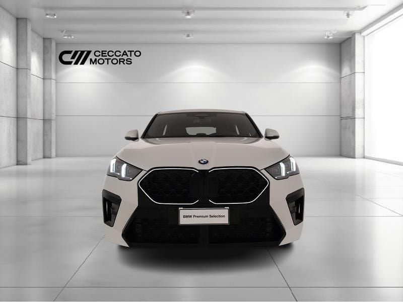 Begagnad BMW X2 Comfort Edition 150 HK (110 kW) 2024 SUV