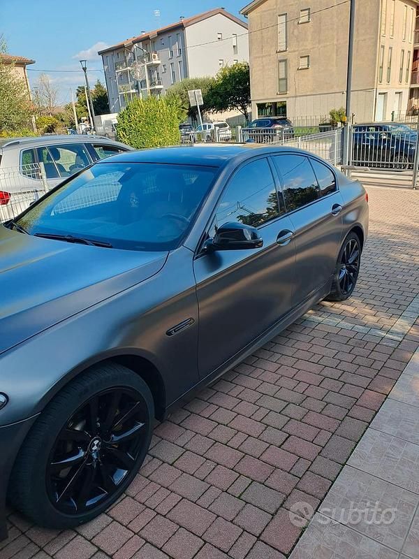Usata BMW 525 218 CV (160 kW) 2014 Grigio Berlina