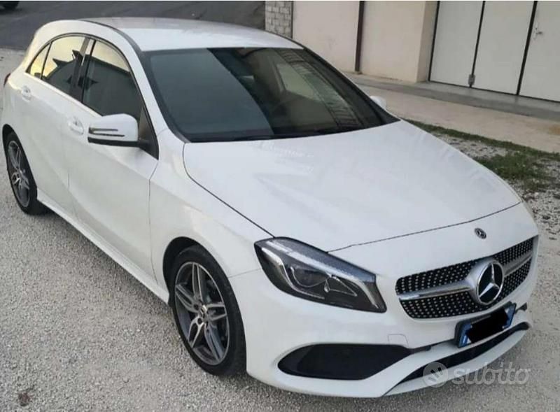 Usata Mercedes A180 Premium 109 CV (80 kW) 2018 Bianco Berlina