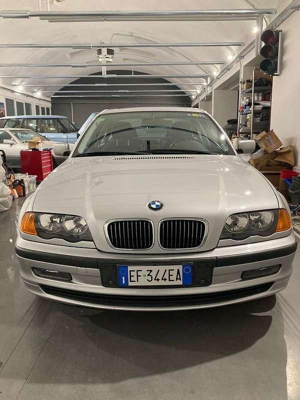 Usata BMW 323 170 CV (125 kW) 1998 Berlina
