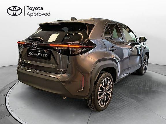 Usata Toyota Yaris Cross Lounge 115 CV (84 kW) 2023 Grigio SUV
