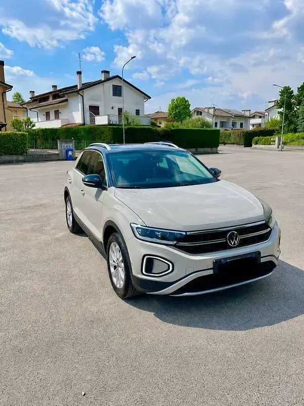 Usata VW T-Roc Style 110 CV (80 kW) 2023 SUV