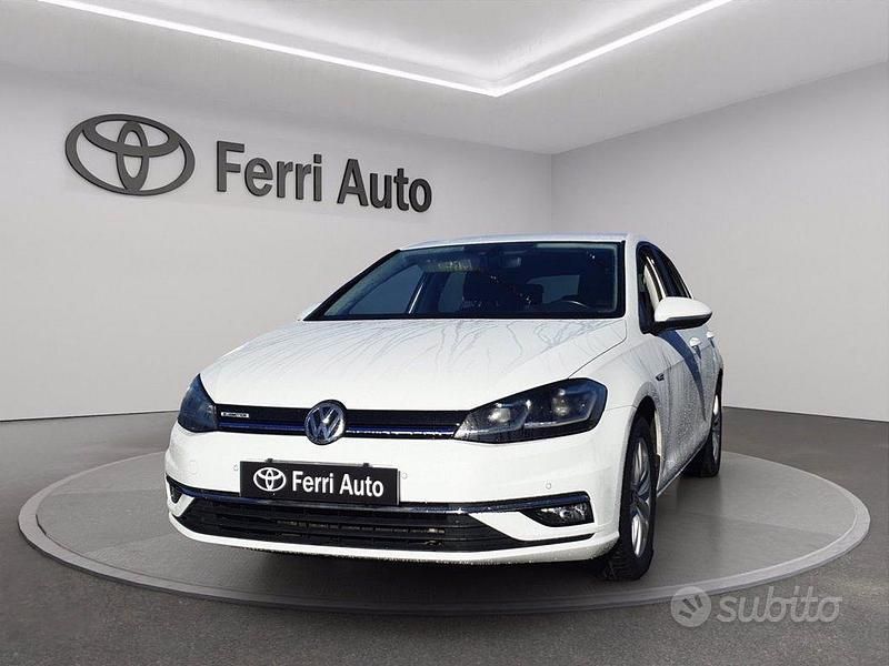 Bianco Usata 2019 VW Golf VII Executive Tre volumi | 15.400 € (Super prezzo) - Immagine 1/4