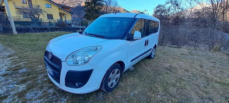 Usata Fiat Doblò Dynamic 90 CV (66 kW) 2013 Monovolume