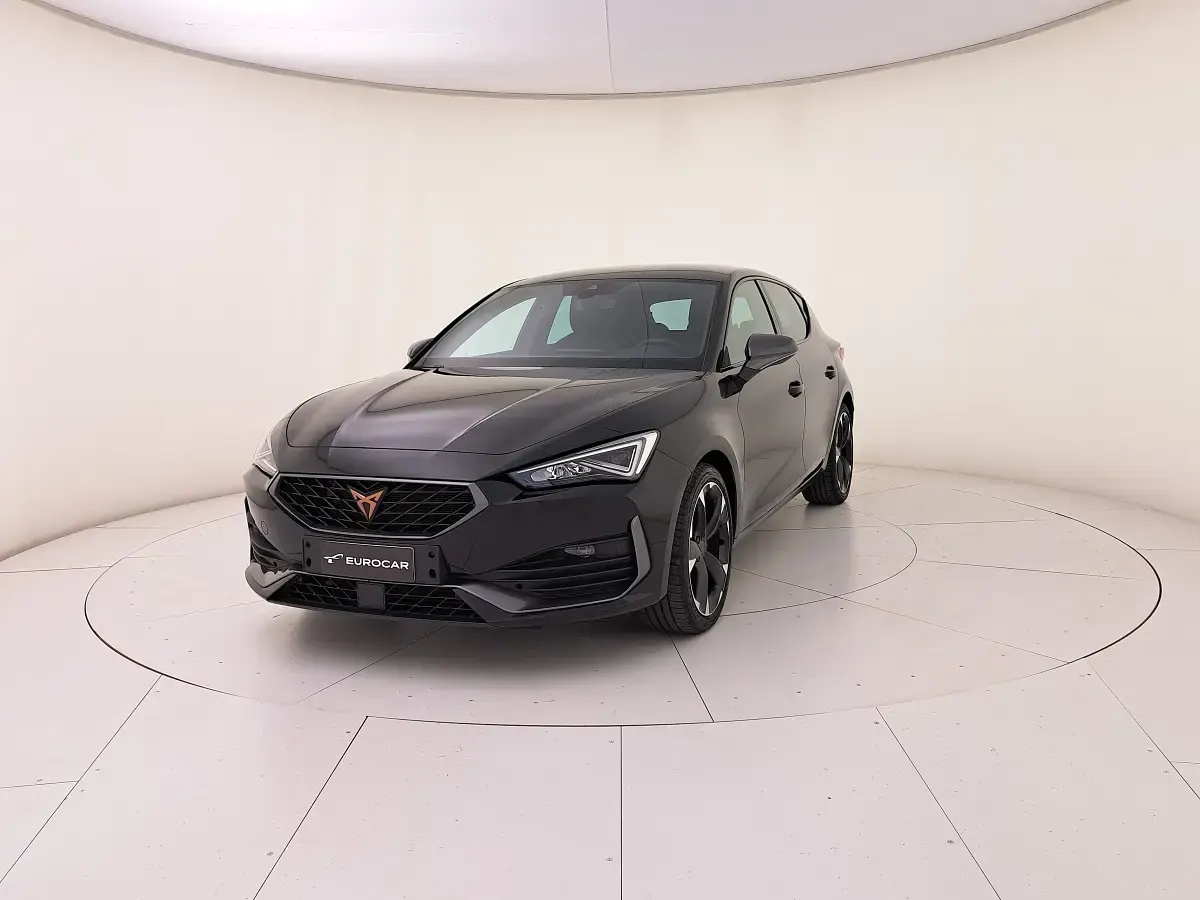 Usata Cupra Leon 150 CV (110 kW) 2024 Nero metallizzato Berlina