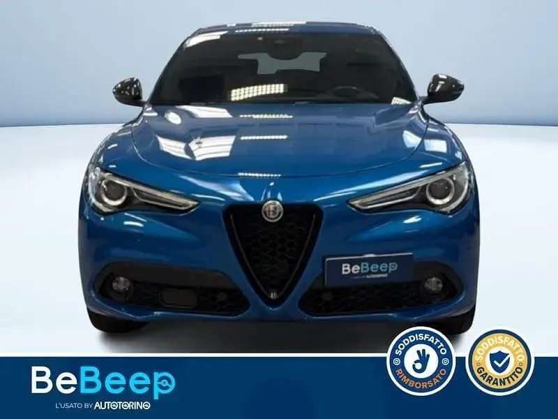 Usata Alfa Romeo Stelvio Veloce 210 CV (154 kW) 2020 Azzurro metallizzato SUV