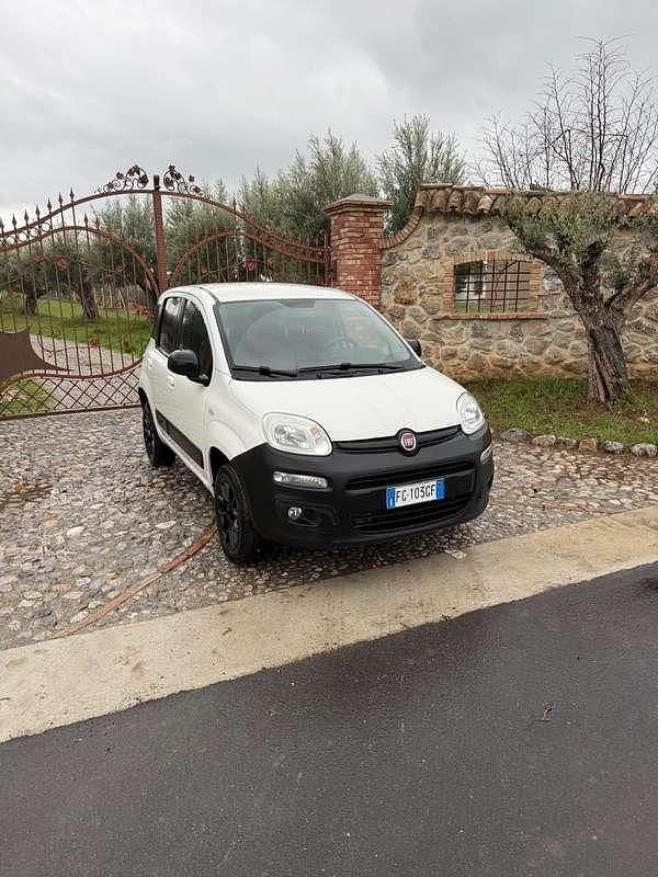 Usata Fiat Panda Cross Cross 80 CV (58 kW) 2016 Utilitaria