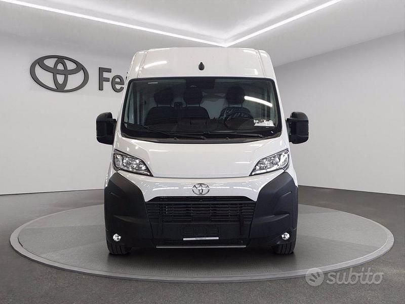 Nuova Toyota Proace 120 CV (88 kW) 2025 Bianco Monovolume