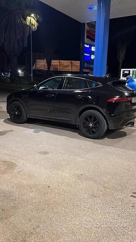 Usata Jaguar E-Pace 180 CV (132 kW) 2020 SUV