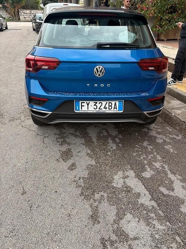 Usata VW T-Roc 116 CV (85 kW) 2019 Blu SUV