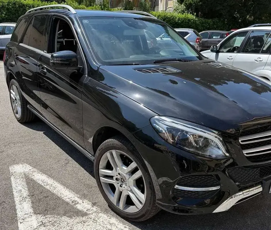 Usata Mercedes GLE250 Premium 204 CV (150 kW) 2018 Nero SUV