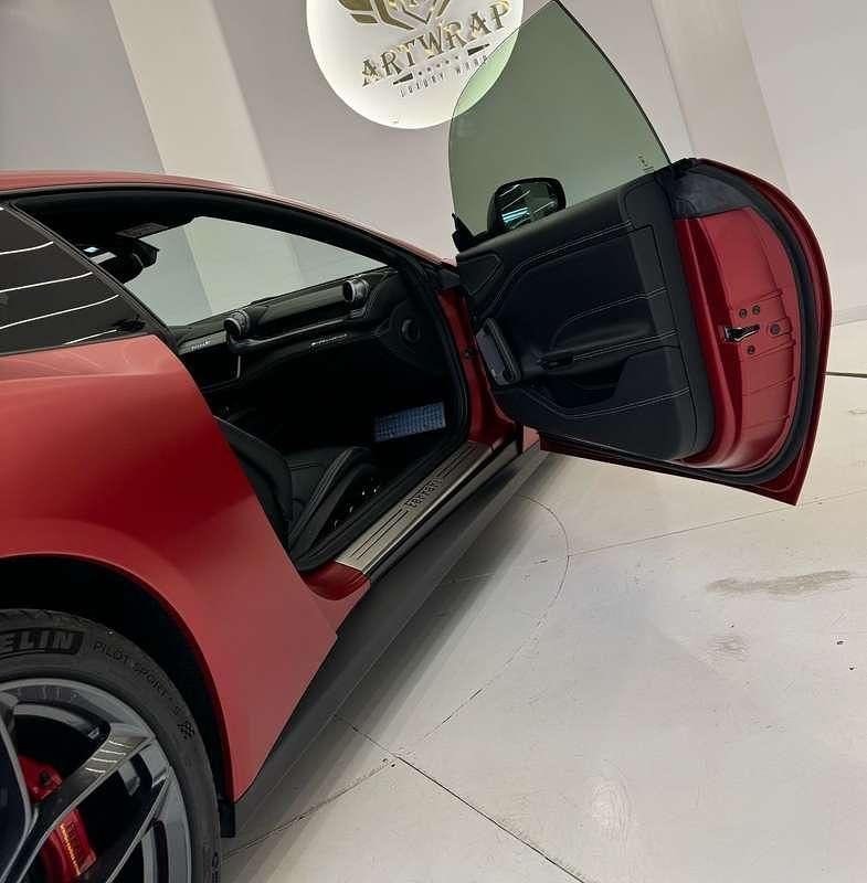 Usata Ferrari GTC4Lusso 610 CV (448 kW) 2018 Station wagon