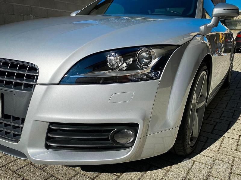Usata Audi TT Roadster Ambiente 200 CV (147 kW) 2009 Grigio Cabrio