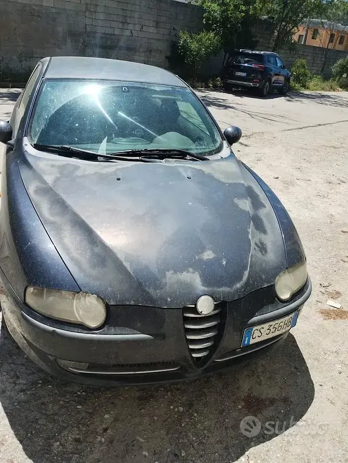 Usata Alfa Romeo 147 Distinctive 116 CV (85 kW) 2005 Blu Utilitaria