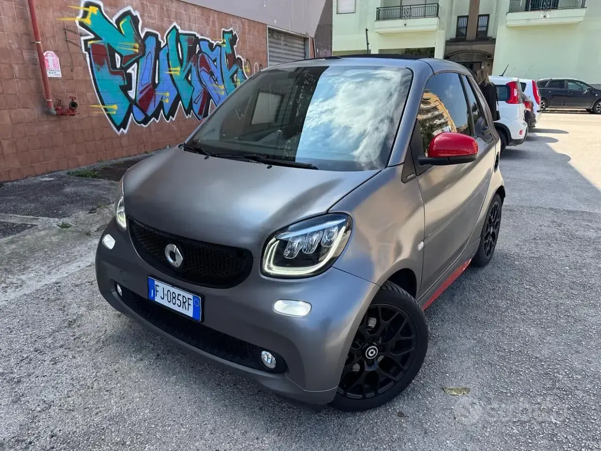 Usata Smart ForTwo Cabrio 90 CV (66 kW) 2017 Grigio Cabrio