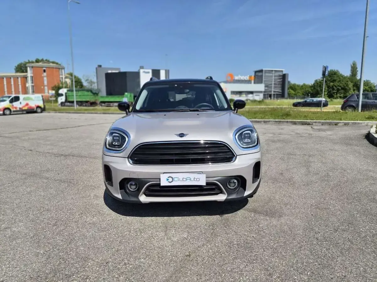 Usata Mini Cooper D Countryman Business 150 CV (110 kW) 2022 Beige SUV