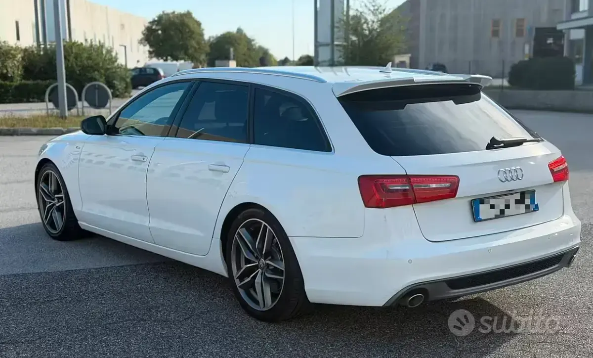 Usata Audi A6 245 CV (180 kW) 2012 Bianco Station wagon