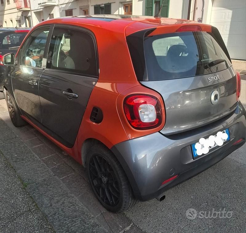 Usata Smart ForFour Edition #1 71 CV (52 kW) 2015 Grigio Utilitaria