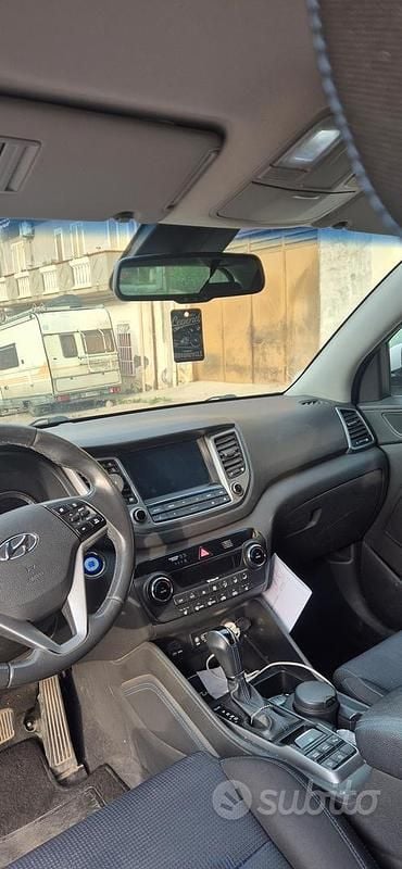 Usata Hyundai Tucson 116 CV (85 kW) 2017 Bianco SUV